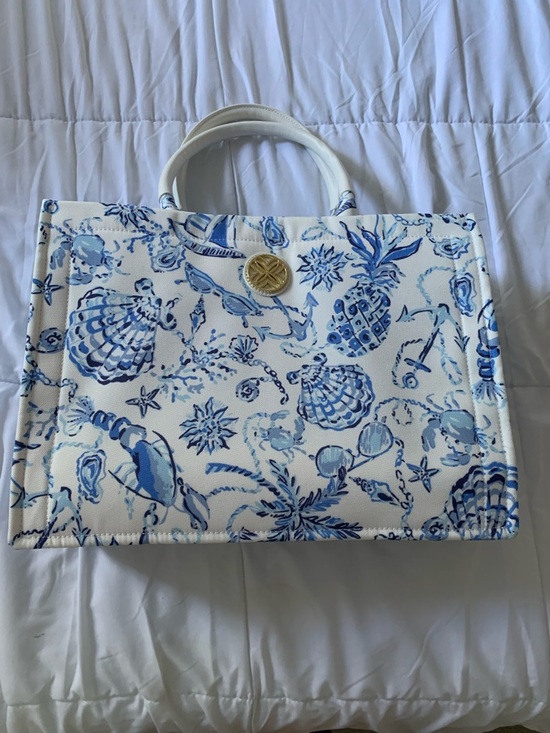 Lilly Pulitzer Handbags - NWT Lilly Pulitzer Adair Tote Bag